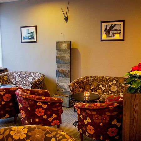 Hotell Wironia Johvi Bagian luar foto