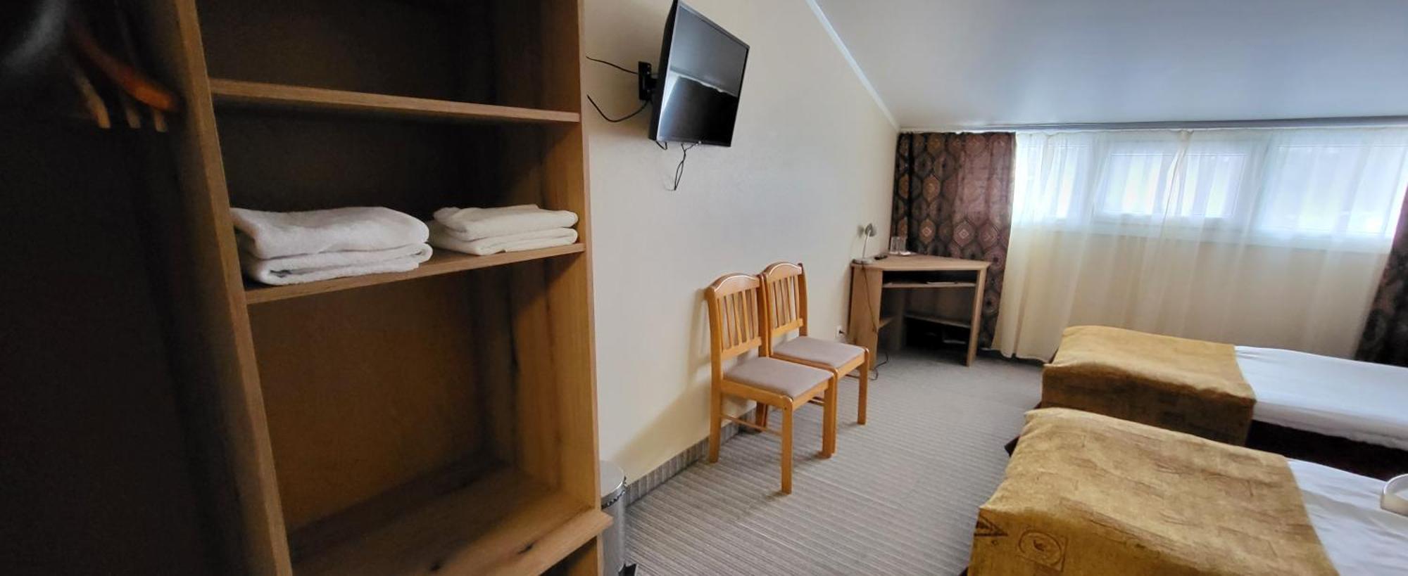 Hotell Wironia Johvi Bagian luar foto