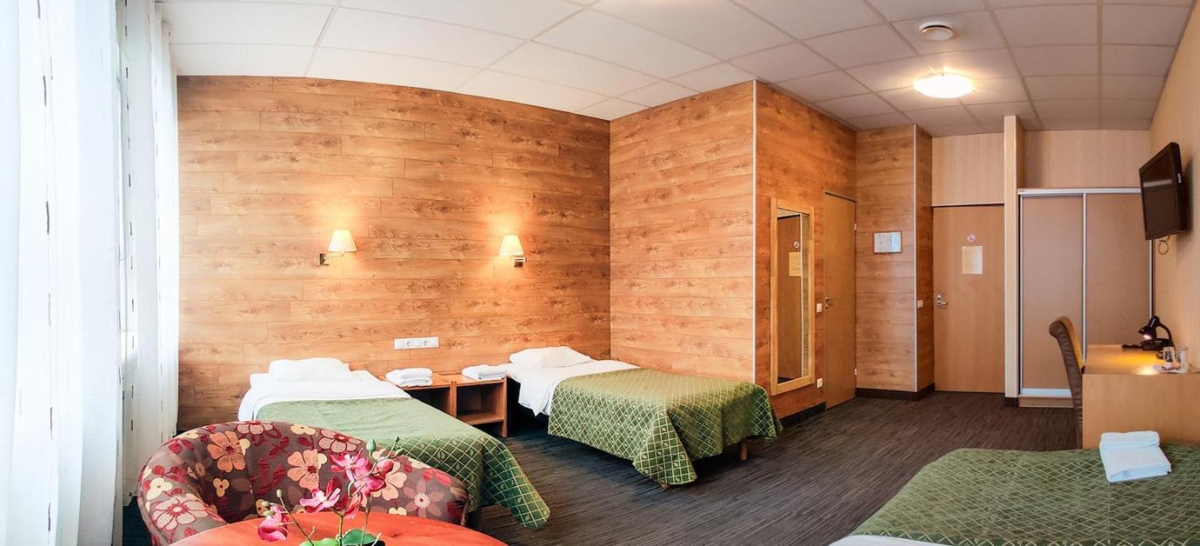 Hotell Wironia Johvi Bagian luar foto