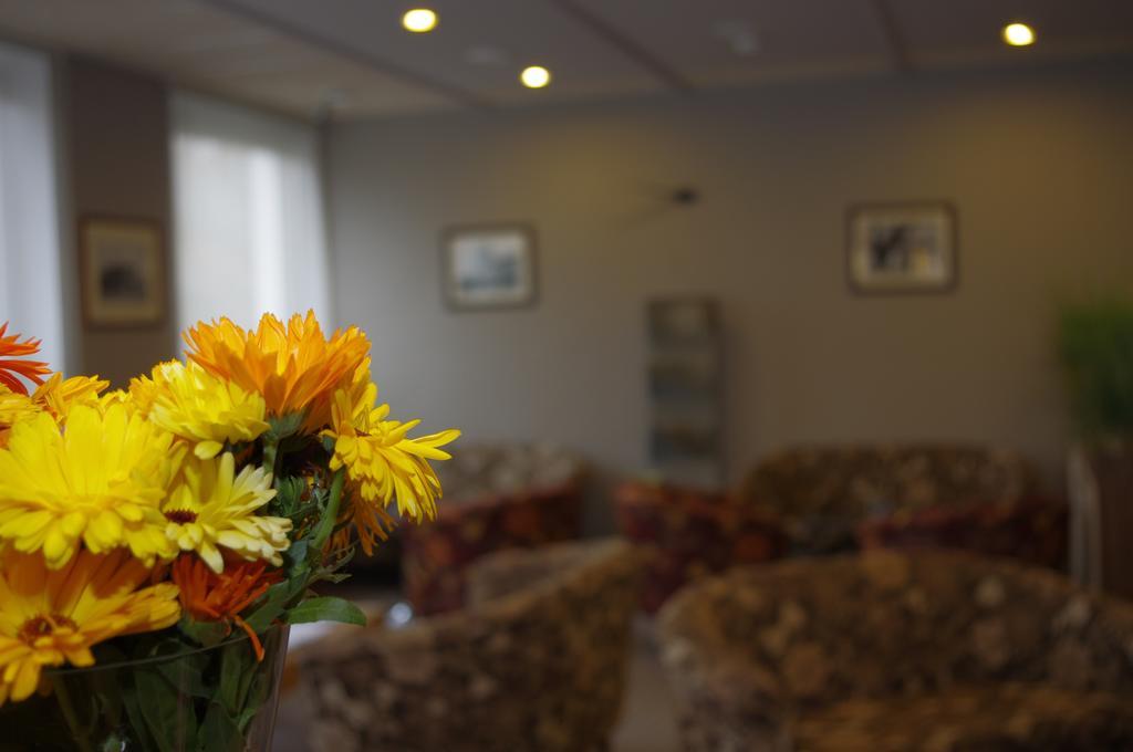 Hotell Wironia Johvi Bagian luar foto